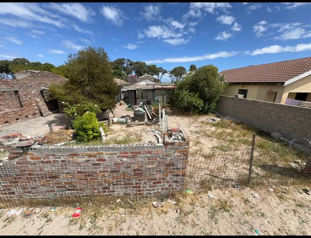 324M² VACANT LAND FOR SALE IN ELECTRIC CITY